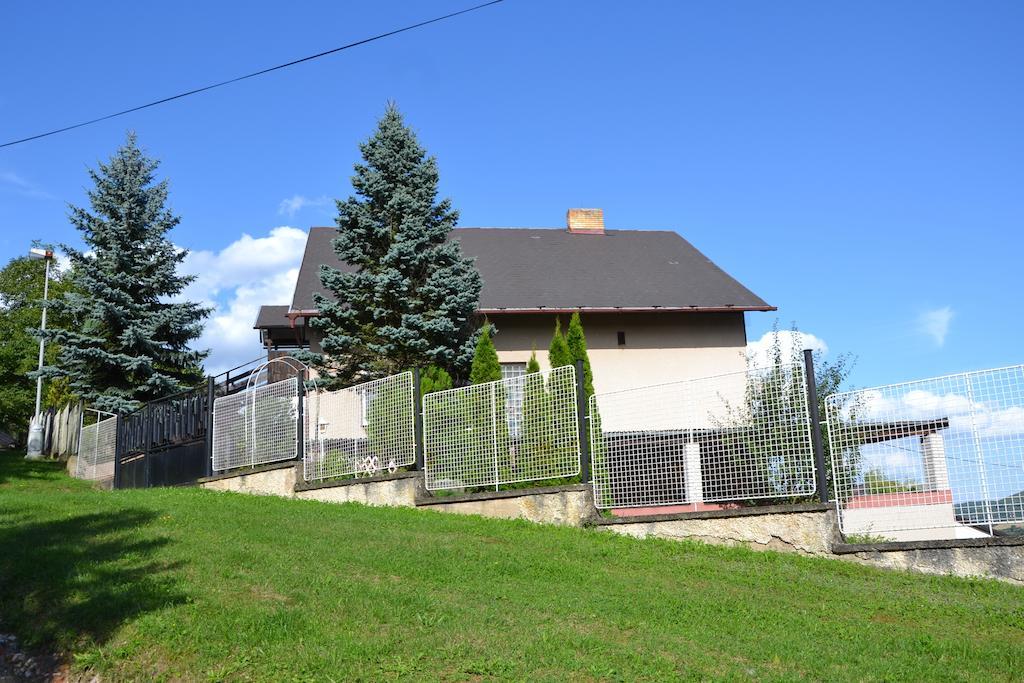 Penzion Panorama Hotel Beroun  Exterior photo